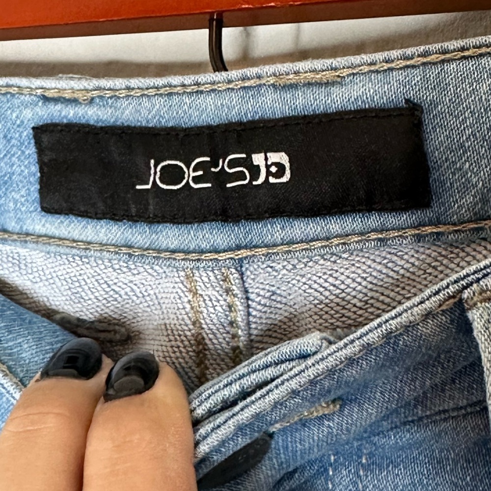 Joe’s Denim Skinny Jeans - Picture 2 of 6